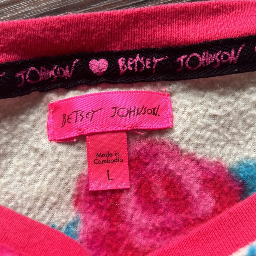 Betsey Johnson Cream and Red Floral Long Sleeve Top - Picture 3 of 6